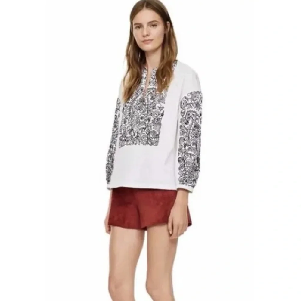 Tory Burch Embroidered White Cotton Poplin Top with Black Embroidery Size 6